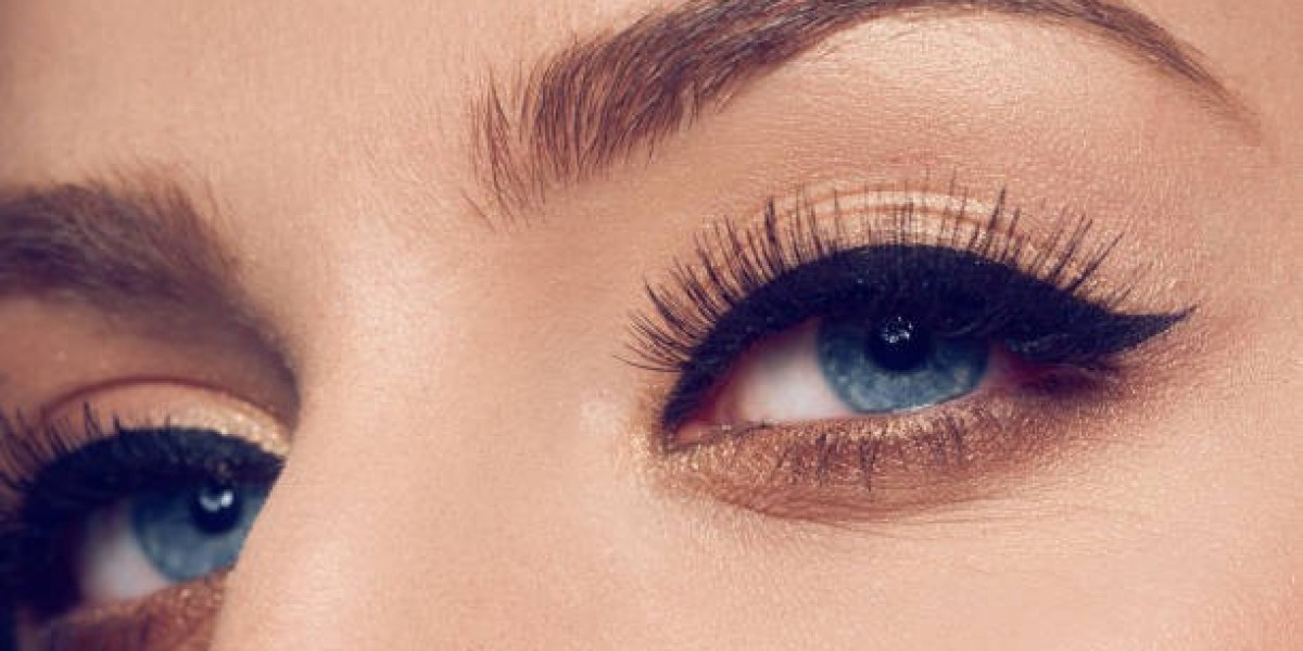 Eyelash extensions near me - Belle Brow Bar