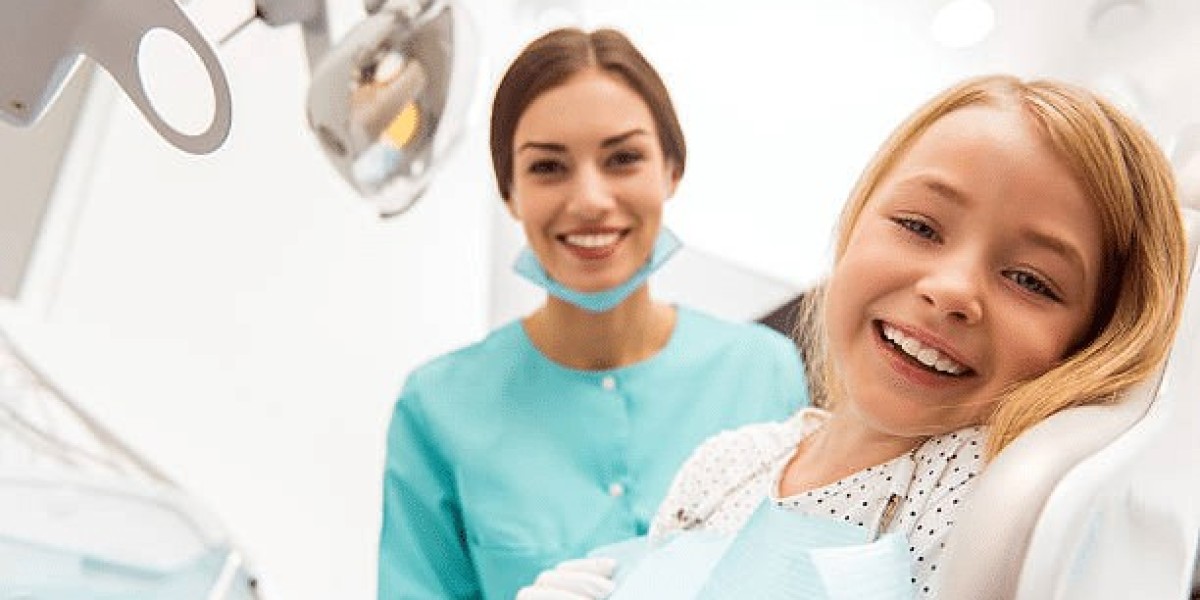 How Does A Family Dentist Differ From A General Dentist?